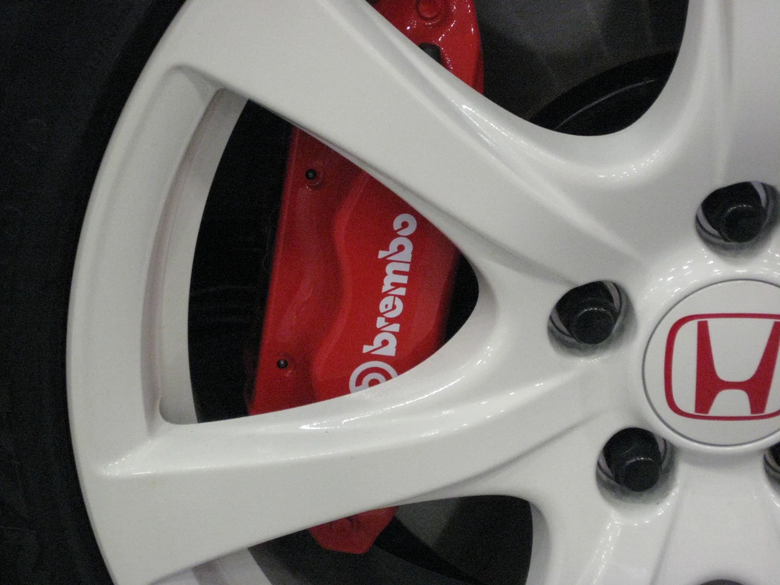 Тормозной диск: рекомендации Brembo по предотвращению тормозной стяжки
